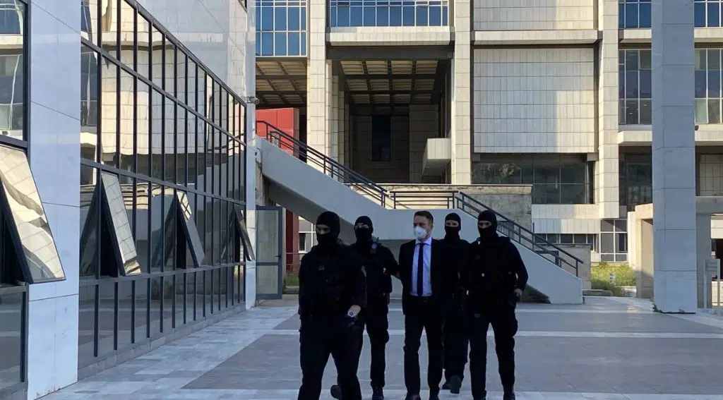 Έφτασαν στο δικαστήριο Αναγνωστόπουλος και Φιλιππίδης ΦΩΤΟ