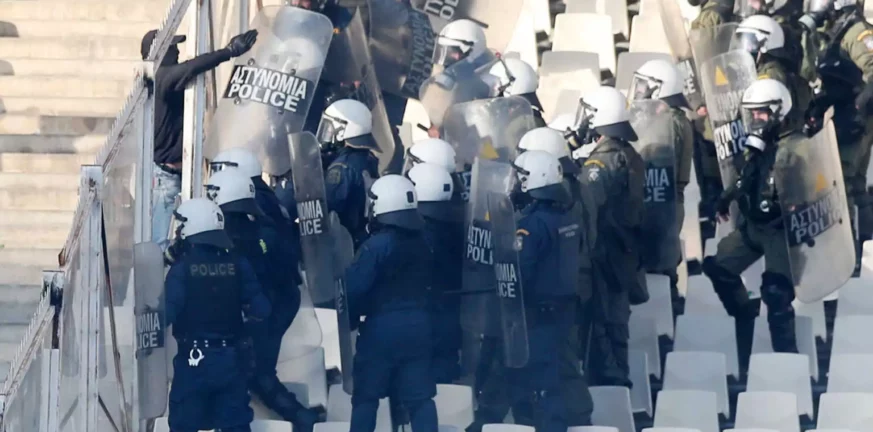 17 συλλήψεις στον τελικό του Κυπέλλου Ελλάδας για τα επεισόδια - ΒΙΝΤΕΟ