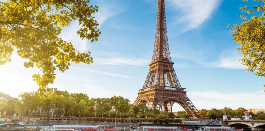 Παρίσι: Κλειστός σήμερα ο Πύργος του Άιφελ