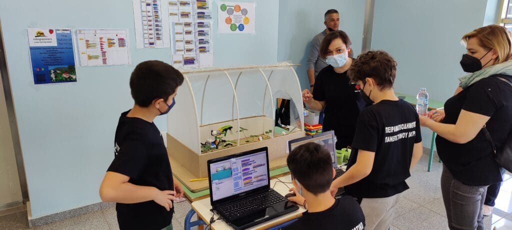 Πάτρα: Γέμισε παιδιά το Νέο Λιμάνι στον 8ο Περιφερειακό Διαγωνισμό Εκπαιδευτικής Ρομποτικής - Με στρατηγικό συνεργάτη την COSMOTE