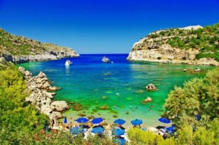 Ποιο είναι το πιο ελληνικό νησί ανάμεσα στους 10 φθηνότερους ηλιόλουστους προορισμούς στον κόσμο