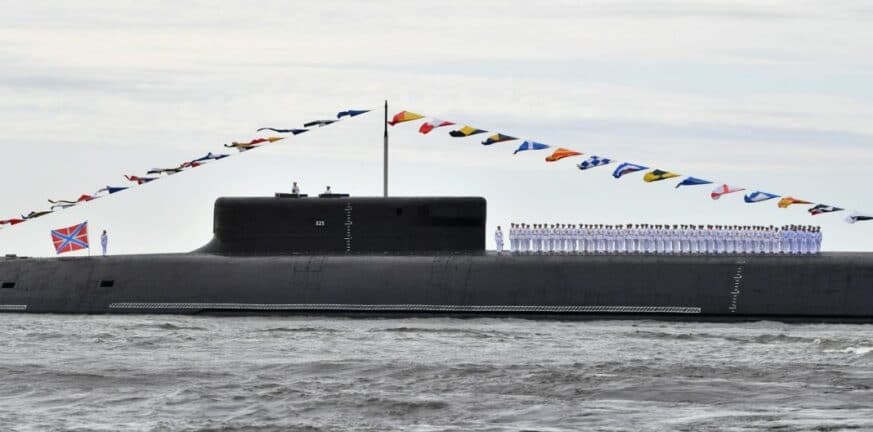Ρωσία: Με την αιτιολογία ότι ο κίνδυνος από τις ΗΠΑ είναι υπαρκτός φορτώνει πυραύλους «κρουζ» στη Μαύρη Θάλασσα