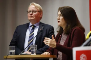 Η Σουηδία στέλνει διπλωμάτες στην Άγκυρα - «Τα 200 χρόνια ουδετερότητας είναι παρελθόν»