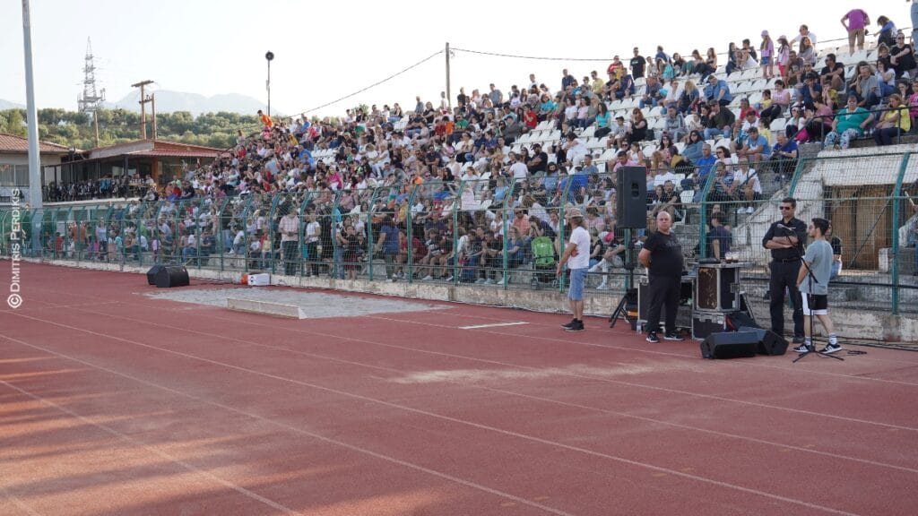 «Τρελή Ολυμπιάδα» στο Αίγιο από μαθητές Δημοτικών Σχολείων - ΦΩΤΟ