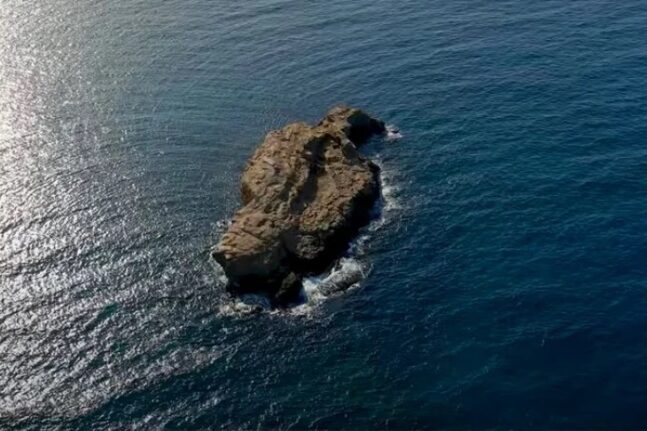 «Έγινε της Πόπης»: Αυτό είναι το νησάκι και η απίστευτη ιστορία του από το οποίο βγήκε η διάσημη έκφραση (βίντεο)