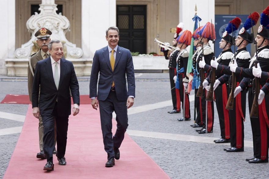 Ρώμη: Ολοκληρώθηκε η συνάντηση Μητσοτάκη - Ντράγκι - Στις Βρυξέλλες αύριο ο πρωθυπουργός