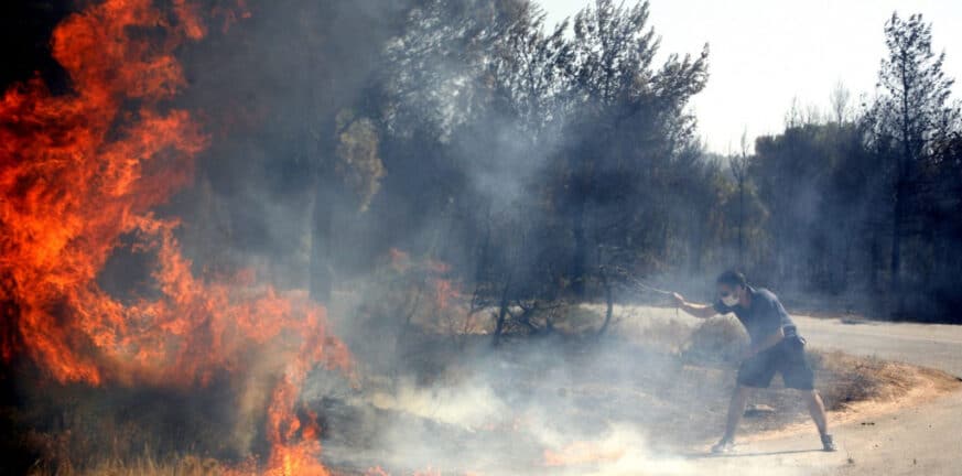 Φωτιά στη Βαρυμπόμπη - Αποκάλυψη : 107 αξιωματικοί της Πυροσβεστικής καλούνται ως ύποπτοι  
