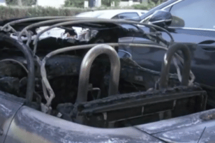 Παλαιό Φάληρο: Εμπρησμός σε μάντρα αυτοκινήτων - Έγιναν στάχτη 5 ΙΧ