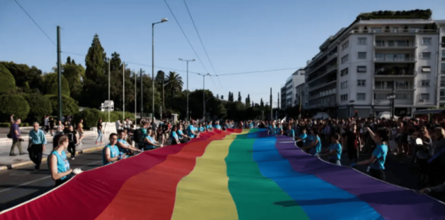 Όχι στους ΛΟΑΤΚΙ+ αστυνομικούς για συμμετοχή στο Athens Pride