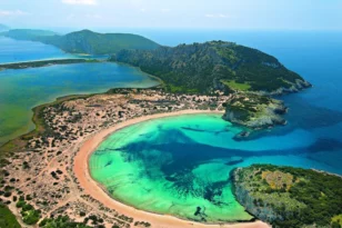 Αυτές είναι οι 10 καλύτερες χώρες της Ευρώπης για κολύμπι - Σε ποια θέση βρίσκεται η Ελλάδα
