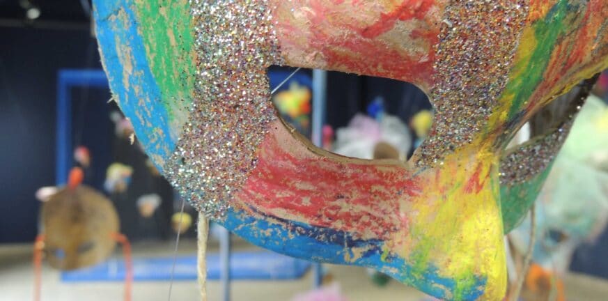 Παλαιά Σφαγεία: Οι μαθητές εκθέτουν τις μάσκες τους - ΦΩΤΟ