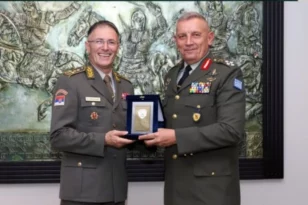 Οχρίδα: Συνάντηση κορυφής Φλώρου με τον Αρχηγό των Ενόπλων Δυνάμεων της Σερβίας 