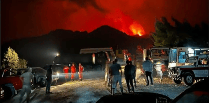 Τεράστια πυρκαγιά στα Κατεχόμενα: Εκκενώνονται χωριά - Στην κατάσβεση και αεροπλάνα της Κυπριακής Δημοκρατίας