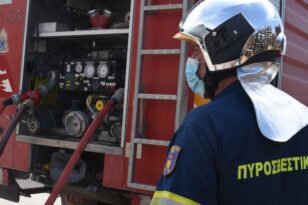 «Συναγερμός» στη Πυροσβεστική για φωτιά στον Πειραιά, κοντά στο ΣΕΦ