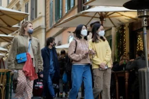 Ιταλία: Αυξάνονται τα κρούσματα κορονοϊού με 50 νεκρούς το τελευταίο 24ωρο