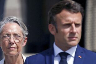Πολιτική κρίση στη Γαλλία -Η αντιπολίτευση καταθέτει πρόταση μομφής κατά Μακρόν-Μπορν, με το «καλημέρα»