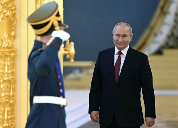 «Βόμβα» από μυστικές υπηρεσίες: Ο Πούτιν υποβλήθηκε σε θεραπεία για καρκίνο