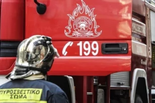 Κρήτη: Ξέσπασε φωτιά σε γεωργικές εκτάσεις – Μεγάλες οι προσπάθειες της Πυροσβεστικής, με δυνατούς ανέμους να πνέουν στο σημείο