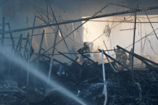 Ουκρανία: Βίντεο ντοκουμέντο από την πυραυλική επίθεση στο εμπορικό κέντρο του Κρεμεντσούκ