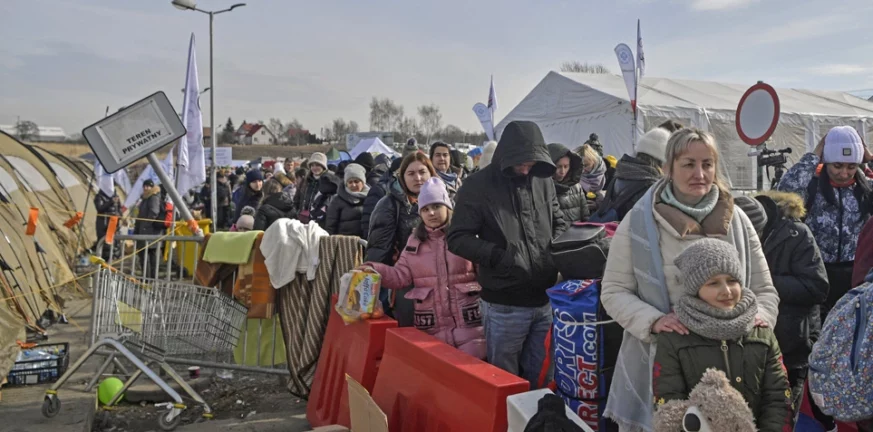 Πόλεμος στην Ουκρανία: Πάνω από 6 εκατομμύρια άνθρωποι εγκατέλειψαν τις εστίες τους από τον πόλεμο