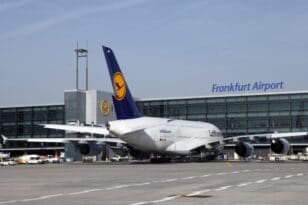 Γερμανία: Συνεχίζονται τα «φρένα» στις πτήσεις - Στο αεροδρόμιο της Φρανκφούρτης παραμένουν Κύπριοι βουλευτές