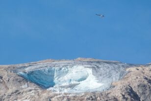 Ιταλία: Έξι νεκροί, 10 αγνοούμενοι από χιονοστιβάδα στις ιταλικές Άλπεις ΒΙΝΤΕΟ