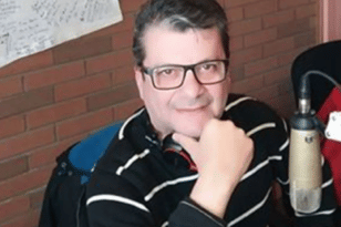 Πέθανε ο δημοσιογράφος Θοδωρής Ακάλεστος