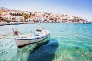 Ποια είναι τα δέκα ελληνικά νησιά που επιλέγουν οι Times για ήρεμες διακοπές