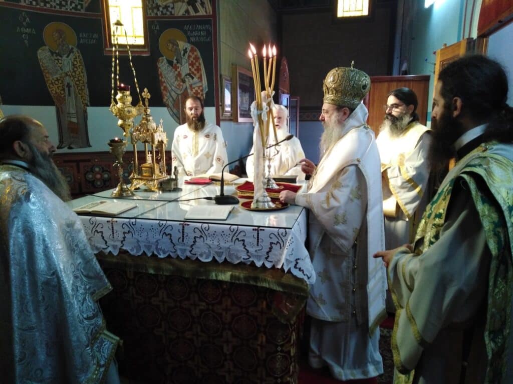Με λαμπρότητα εορτάσθη η μνήμη της Αγίας Παρασκευής στην Ιερά Μητρόπολη Πατρών - ΦΩΤΟ