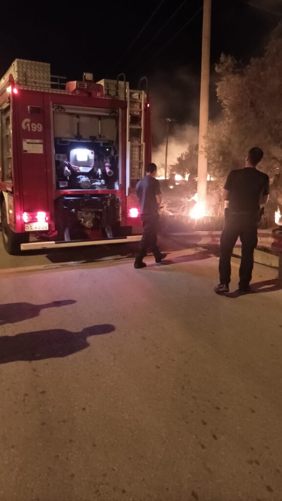 Συναγερμός στο Αίγιο - Φωτιά στον οικισμό Φασουλέικα ΦΩΤΟ