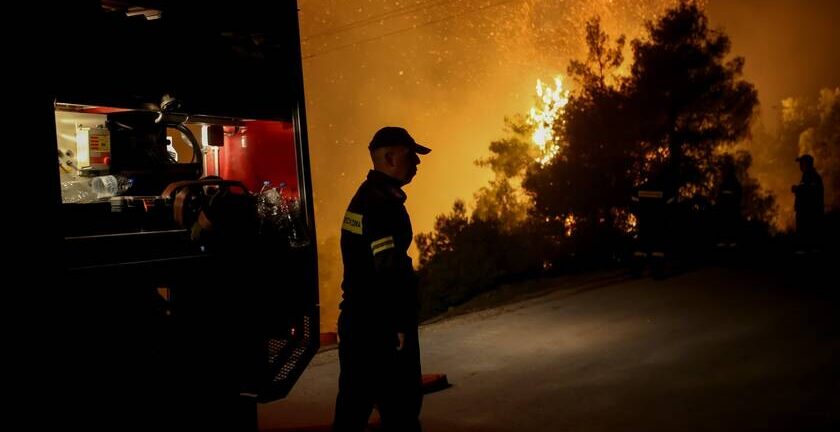 Φωτιά στη Δαδιά: Έχουν καεί πάνω από 34.000 στρέμματα - Μαίνεται το πύρινο μέτωπο 