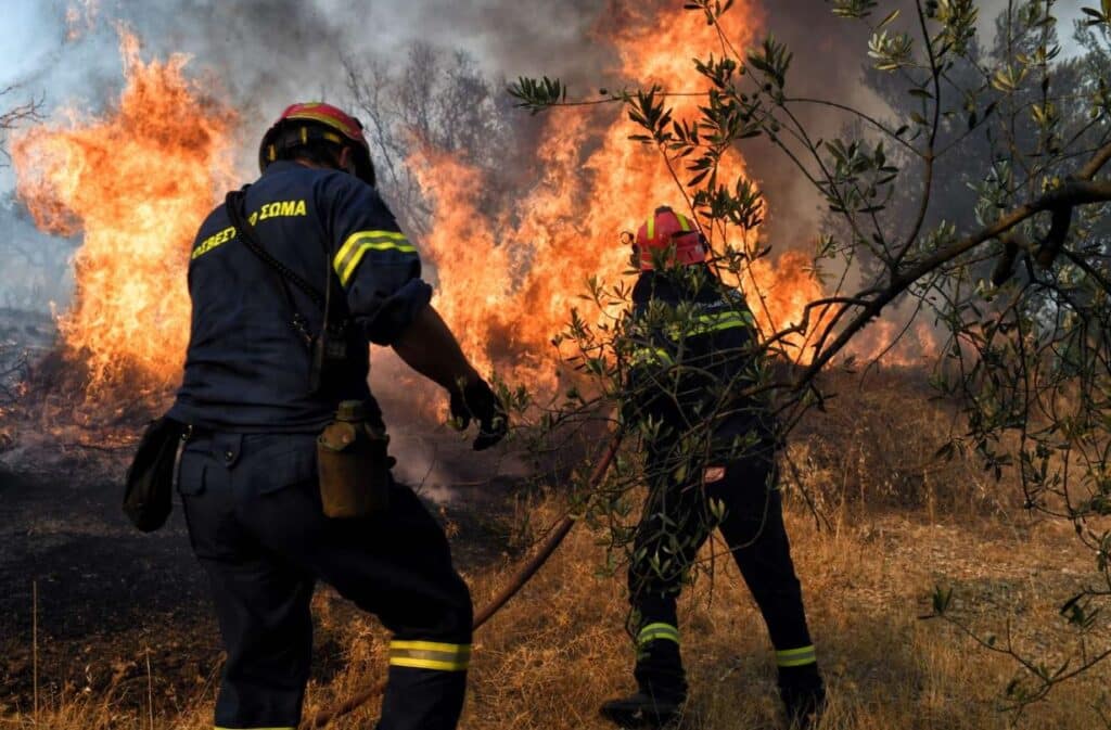 Φωτιά στην Πεντέλη: «Δεν υπάρχει ενεργό μέτωπο» – Ο χάρτης της πυρκαγιάς ΦΩΤΟ - ΒΙΝΤΕΟ - ΣΥΝΕΧΗΣ ΕΝΗΜΕΡΩΣΗ