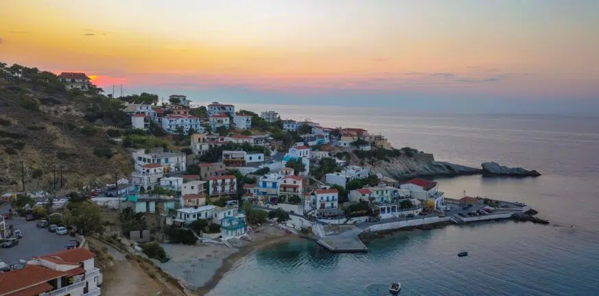 Αυτά είναι τα 5 μέρη του κόσμου που οι άνθρωποι ζουν περισσότερο μέχρι τα 100 - Ένα βρίσκεται στην Ελλάδα