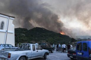 Φωτιά στην Ηλεία: Σε ύφεση η πυρκαγιά στη Σπιάτζα - Παραλίγο να καεί όχημα της πυροσβεστικής