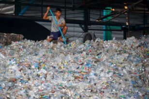 Η Ινδία λέει «όχι» στη χρήση πλαστικού