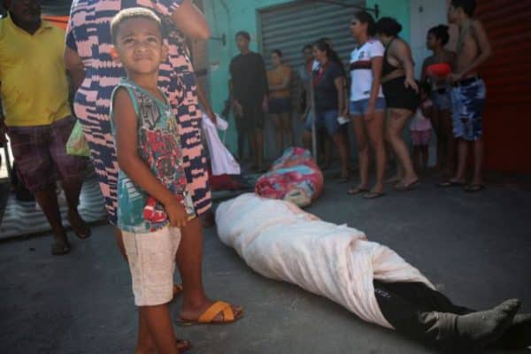 Βραζιλία: 18 νεκροί σε αστυνομική επιχείρηση σε φαβέλα του Ρίο ντε Τζανέιρο ΦΩΤΟ - ΒΙΝΤΕΟ