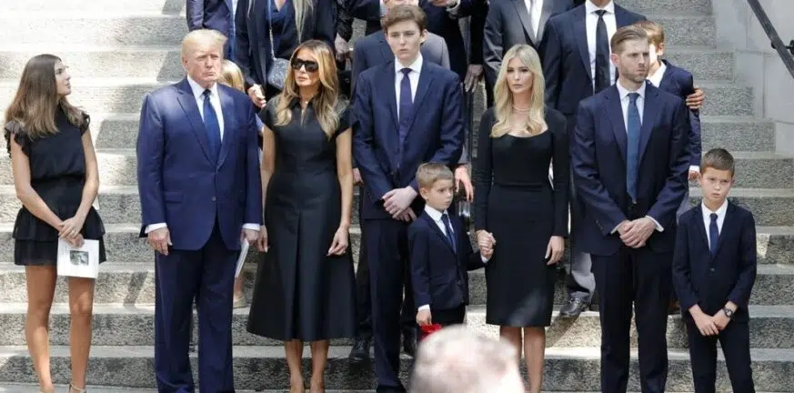Όλη η οικογένεια Τραμπ στη κηδεία της Ιβάνα