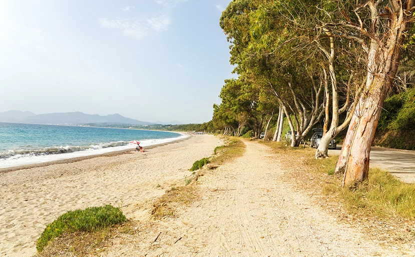 Η μεγαλύτερη σε μήκος παραλία στην Ελλάδα βρίσκεται στην Πρέβεζα....Το Μονολίθι - ΦΩΤΟ