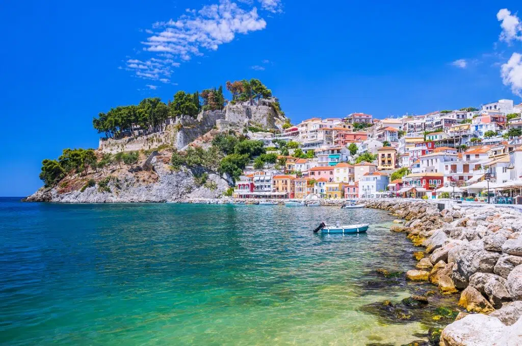 https://pelop.gr/wp-content/uploads/2022/07/parga.jpg.webp