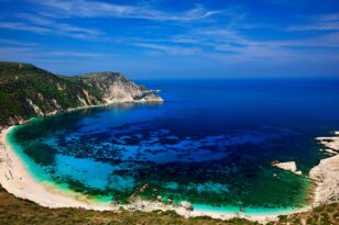 Αυτές είναι οι πιο εντυπωσιακές παραλίες στα νησιά του Ιονίου