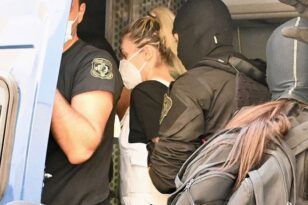 Στην Ευελπίδων η Ρούλα Πισπιρίγκου υπό δρακόντεια μέτρα ασφαλείας - Πότε θα απολογηθεί - ΦΩΤΟ