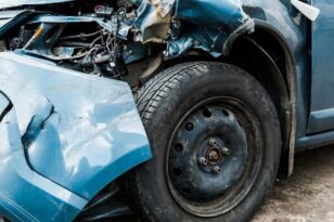 Πάτρα: Συγκρούστηκαν τρία οχήματα στην οδό Γούναρη - Δεν υπάρχουν τραυματίες