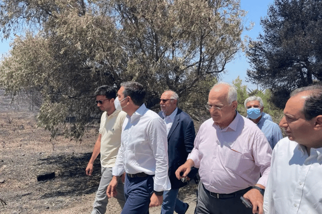 Τσίπρας σε Ντράφι και Παλήνη: Απαιτούνται εθνικό σχέδιο και εθνική εγρήγορση για την αντιμετώπιση των πυρκαγιών