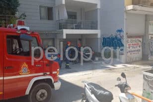 Πάτρα: Μοιραία πτώση γυναίκας από μπαλκόνι στην οδό Ζαΐμη - Στο σημείο άνδρες της ΟΠΚΕ ΦΩΤΟ