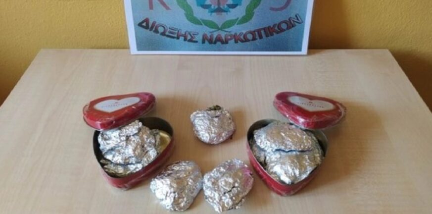 Αλεξανδρούπολη: Έκρυβε ναρκωτικά μέσα σε κουτιά με... σοκολατάκια