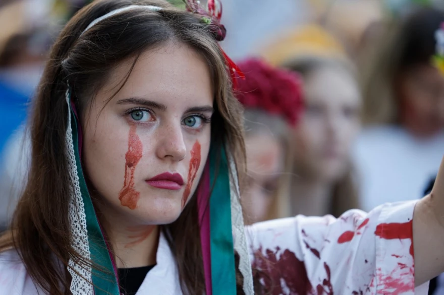 Ουκρανία: Με παρέλαση κατεστραμμένων ρωσικών αρμάτων η επέτειος της ανεξαρτησίας - ΦΩΤΟ