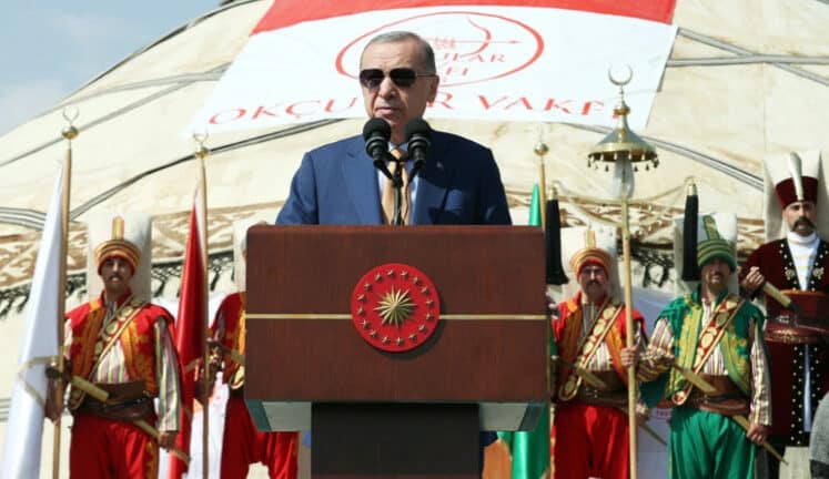 Απειλητικός ο Ερντογάν: «Μπορούμε να έρθουμε ξαφνικά ένα βράδυ»