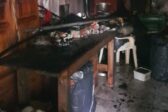 Παραβόλα Αγρινίου: Φωτιά προκάλεσε σοβαρές ζημιές σε σπίτι