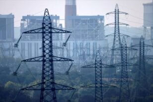 Ηλεκτρικό ρεύμα: Ποιοι συντελεστές θα καθορίζουν το πράσινο τιμολόγιο