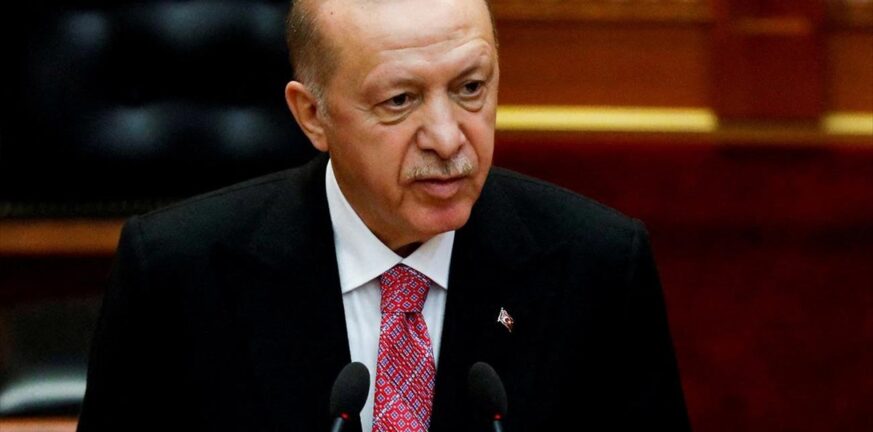  Ερντογάν: Η Ελλάδα δεν έχει καμία αξία για το ΝΑΤΟ, ενώ χωρίς την Τουρκία αποδυναμώνεται